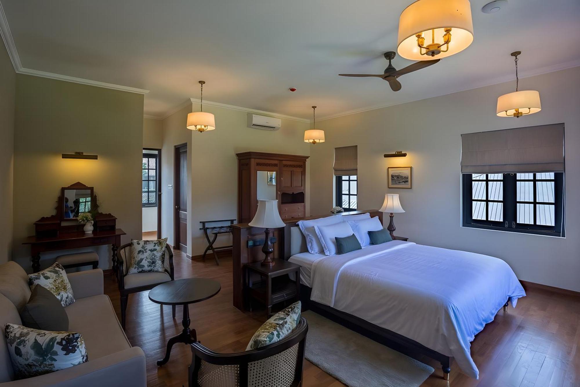 Hotel Chimneys Nuwara Eliya Esterno foto